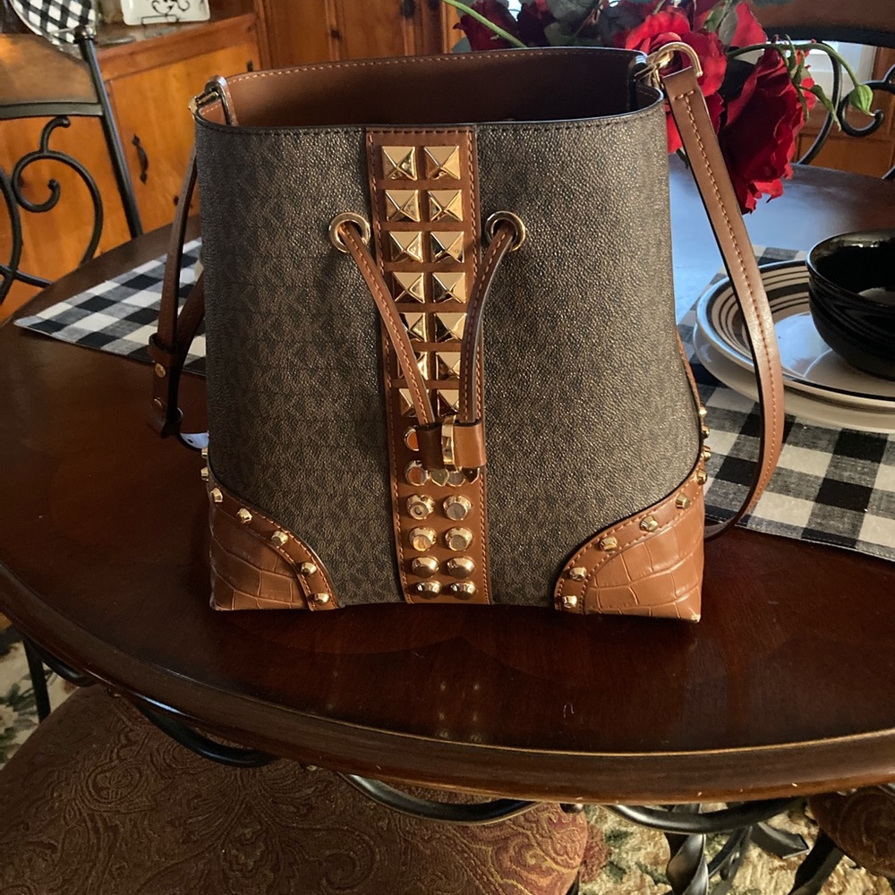 MK bag shoulder bag .